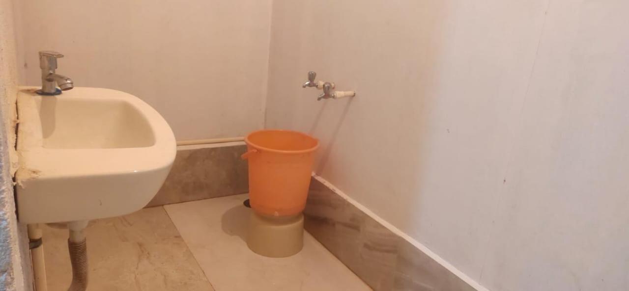 Hotel Hilltone- Matheran Bagian luar foto