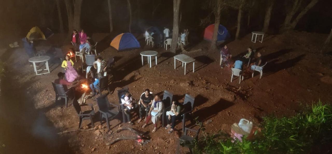 Hotel Hilltone- Matheran Bagian luar foto