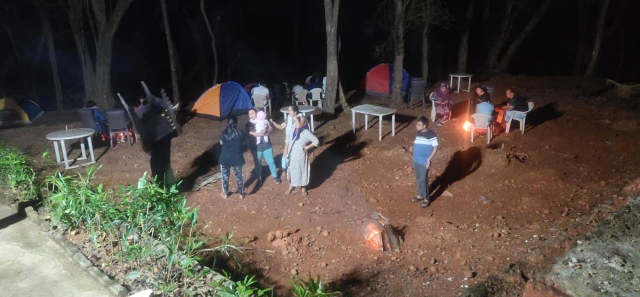 Hotel Hilltone- Matheran Bagian luar foto
