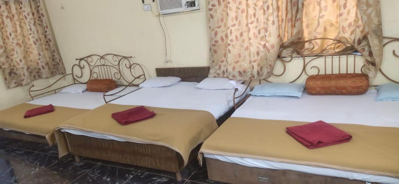 Hotel Hilltone- Matheran Bagian luar foto