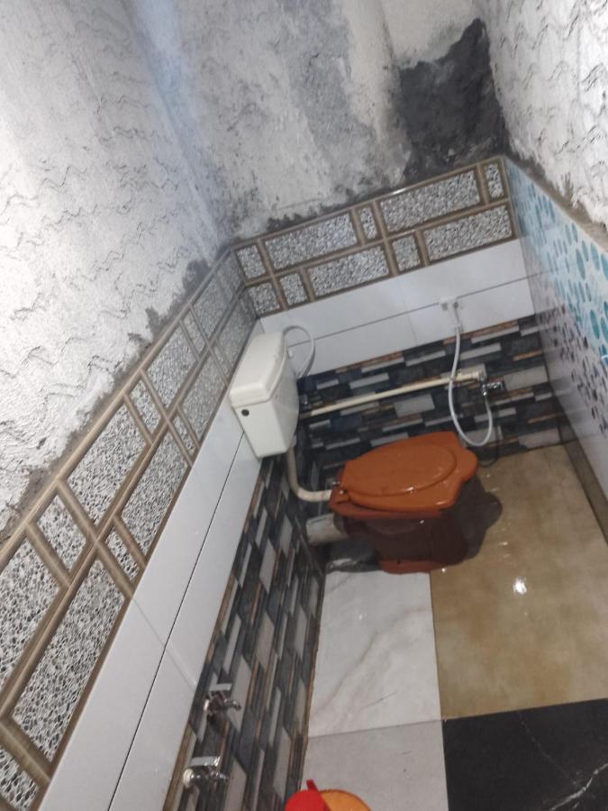 Hotel Hilltone- Matheran Bagian luar foto
