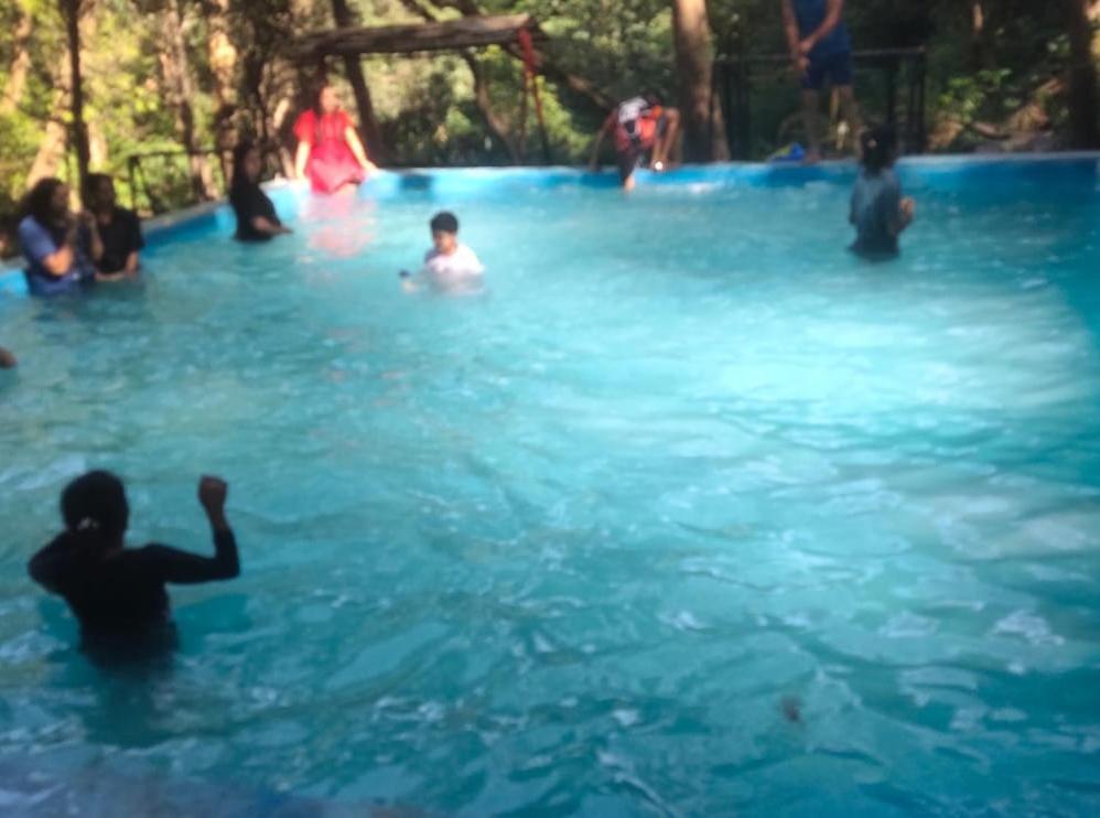 Hotel Hilltone- Matheran Bagian luar foto